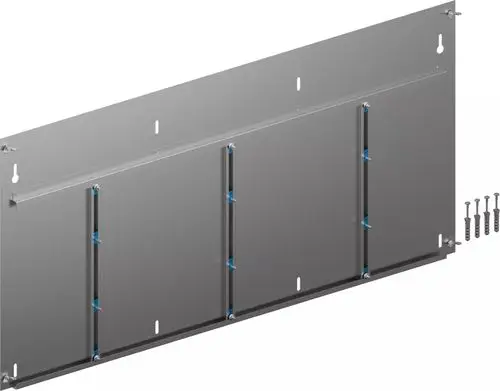 Schrankrückwand aus Metall mit mehreren Aussparungen und Befestigungselementen, geeignet für industrielle Anwendungen, angeboten von Uponor.